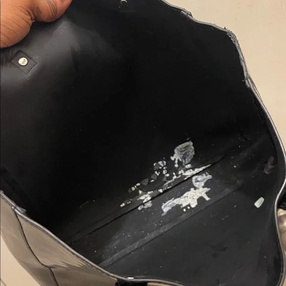 Givenchy Parfums please check all picture of condition - Picture 13 of 17